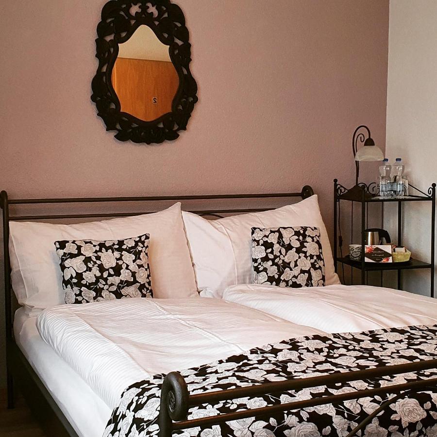 Hotel Rosengaertli Leissigen Ngoại thất bức ảnh